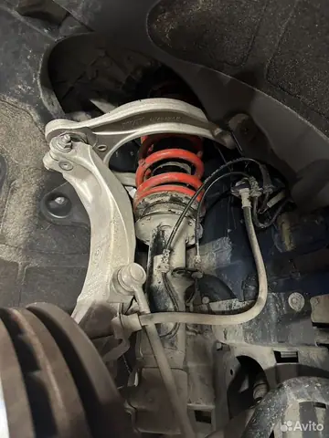 BMW M5 F10 M6 F13 F06 F12 амортизатор передний