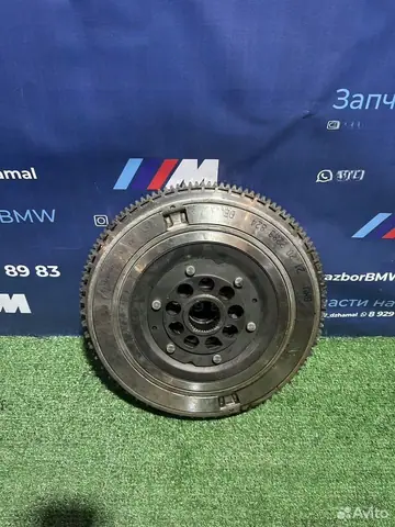 BMW M5 F10 M6 F06 F12 F13 маховик двухмассовый