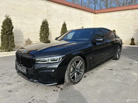 BMW 7 G11 G12 передний бампер рестайлинг оригинал, фото 2