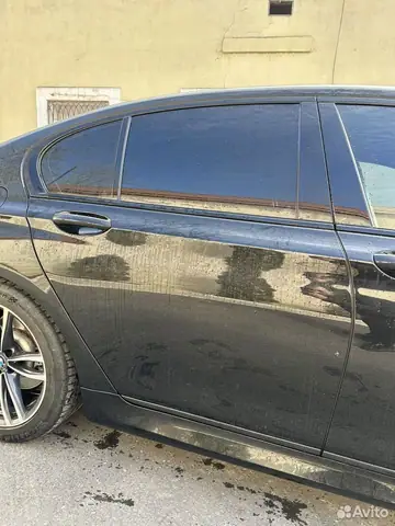 BMW 7 G11 дверь задняя правая