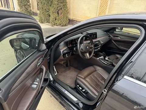 BMW 5 G30 салон