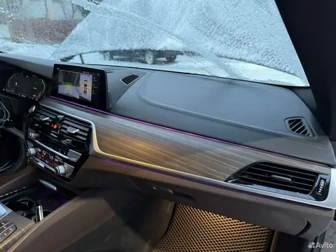 BMW 5 G30 Салон, фото 9